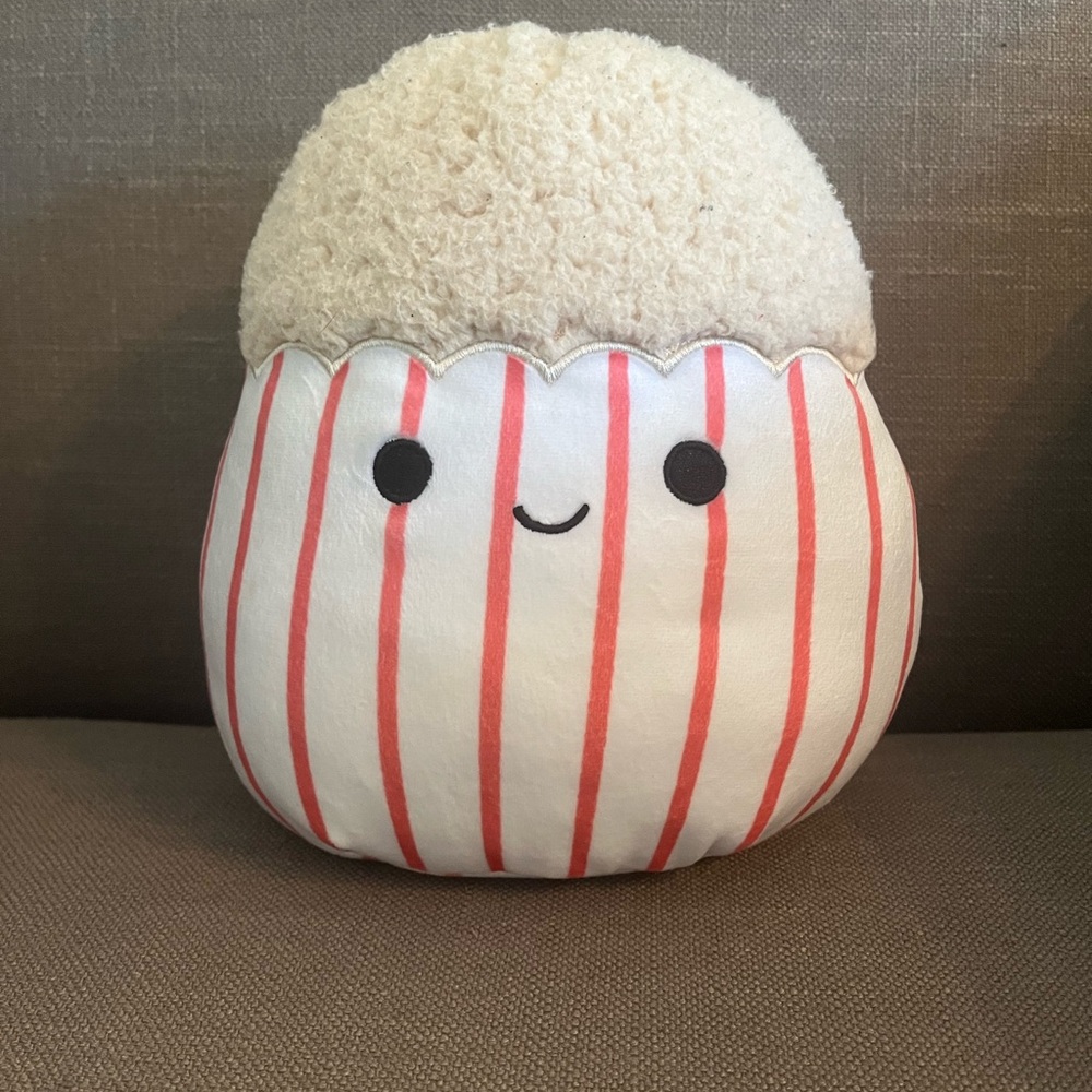 9” Red and White Popcorn Squishmallow